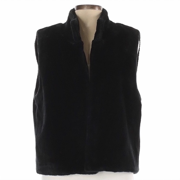 Talbots Chic Faux Fur Vest S/M - Picture 8 of 8